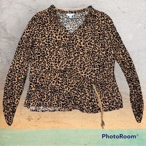 Time & Tru Leopard Flowy Top